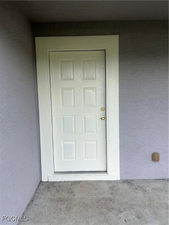 Foto principal - 5010 Dolphin Ct