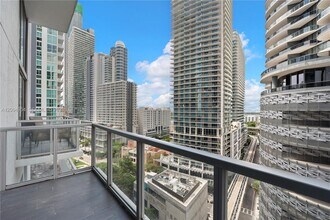 Building Photo - 1050 Brickell Ave