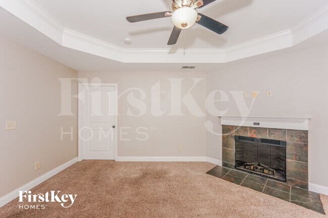 Foto del edificio - 1114 Emerald Ridge Dr