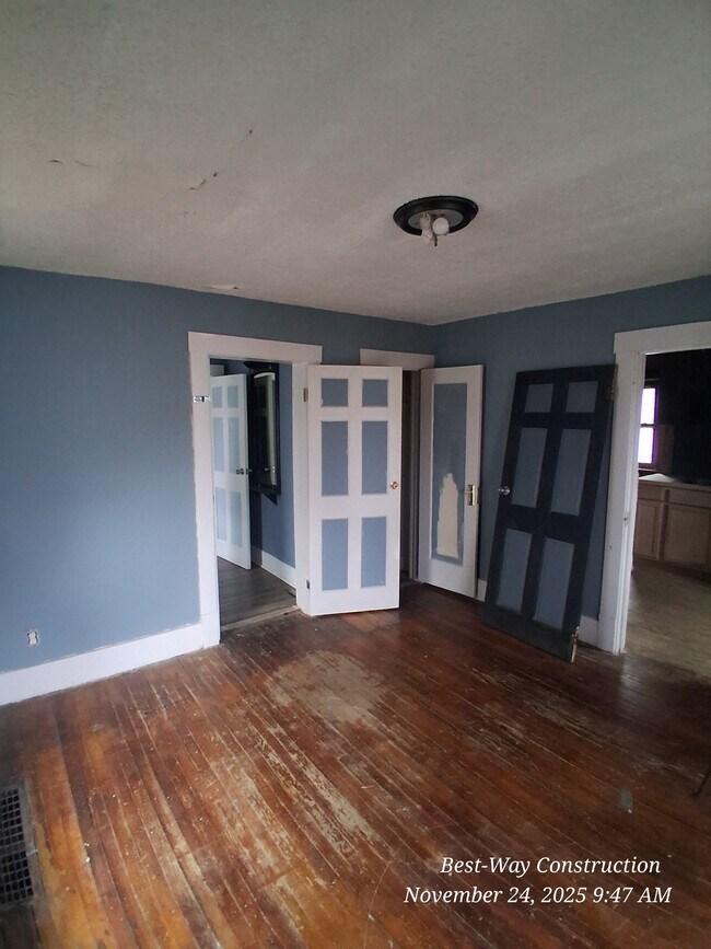 Foto del edificio - 2057 N Charles St