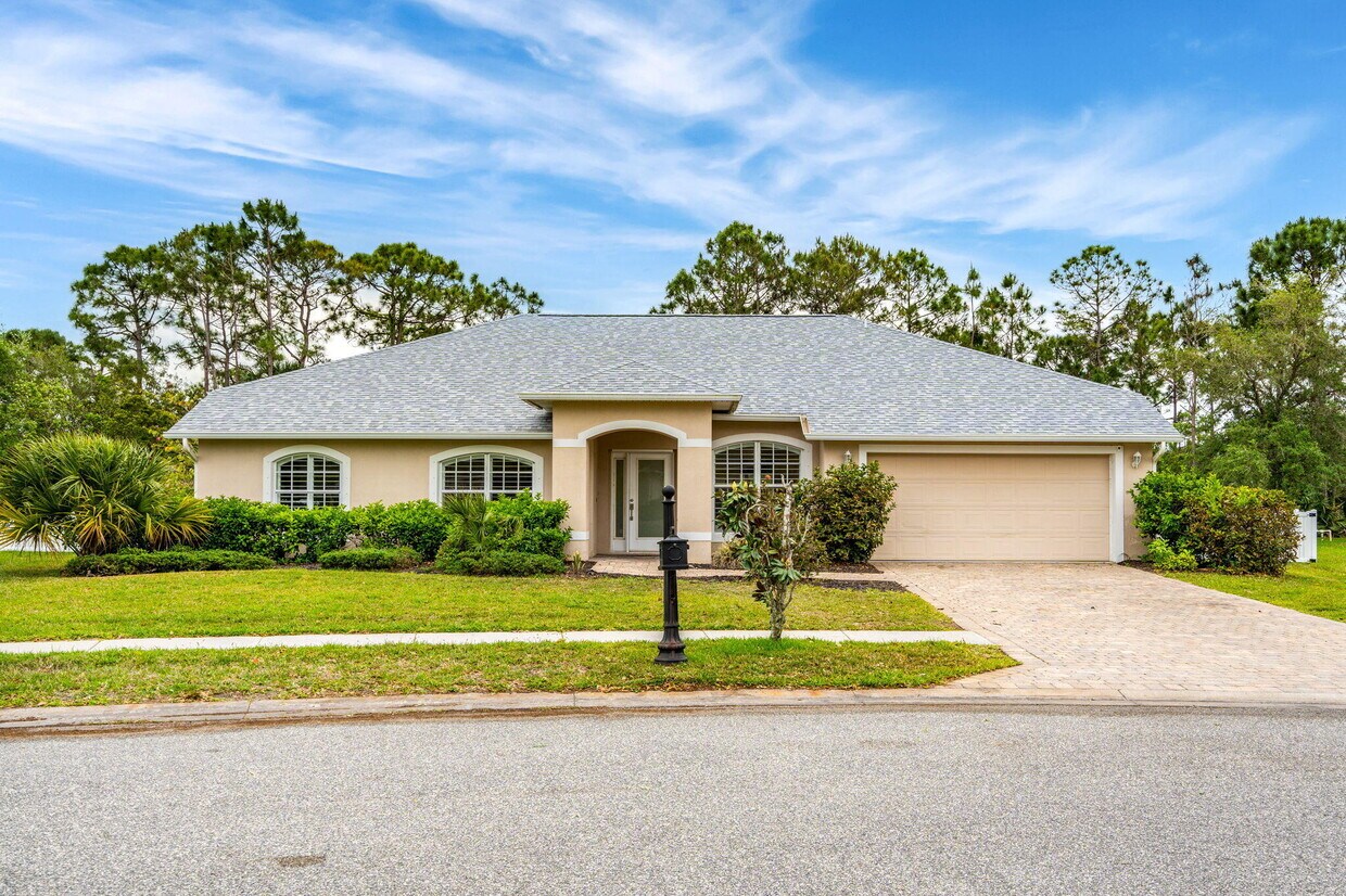2051 Thornwood Dr SE, Palm Bay, FL 32909 House Rental in Palm Bay, FL