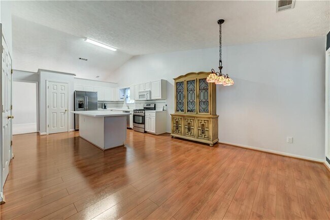 Foto del edificio - 2899 Hickory Run Cir