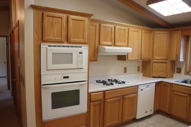 Foto del edificio - 405 Hamilton St