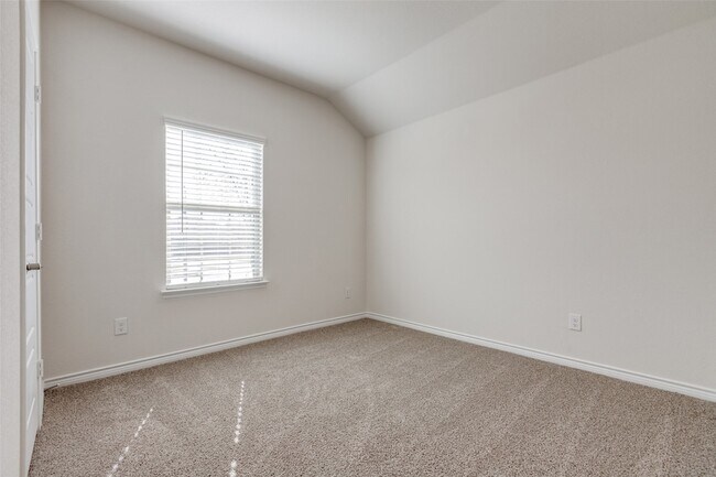 Building Photo - 5237 Sandrine Ave