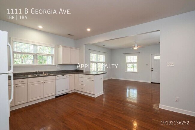 Foto del edificio - 1111 Georgia Ave