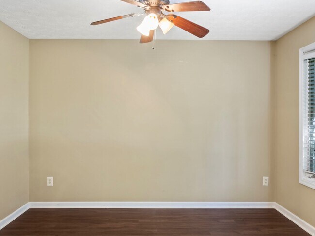 Foto del edificio - 2635 Alexander Court