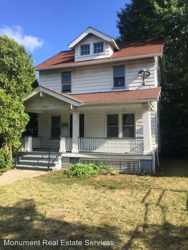 Foto principal - 13601 Argus Ave