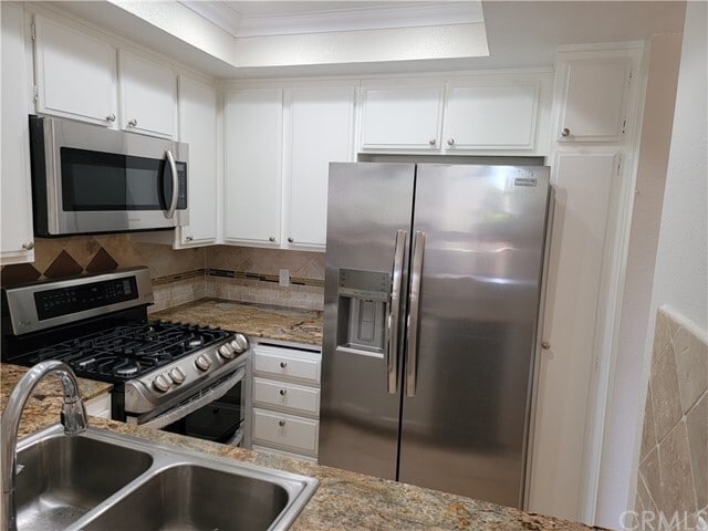 Primary Photo - 600 W 3rd St
