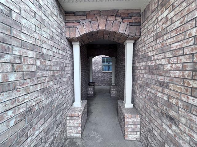 Foto del edificio - 5895 Clearwater Ct