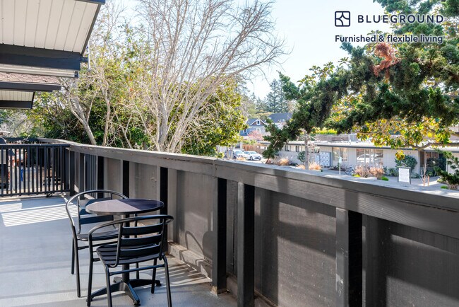 Foto del edificio - 801 Middlefield Rd