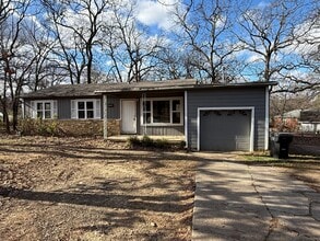 Building Photo - 3720 Old Jenny Lind Rd