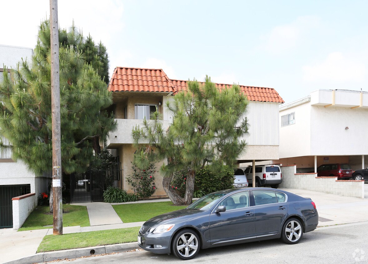 4051 Mclaughlin Ave, Los Angeles, CA 90066 Apartments in Los Angeles, CA