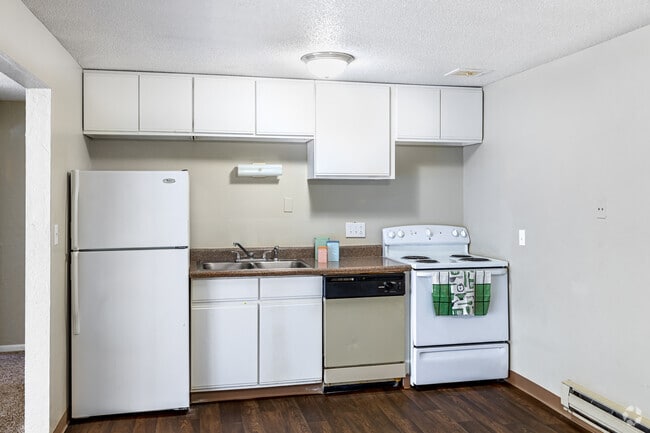 1HAB, 1BA - 671 ft² - Suntree