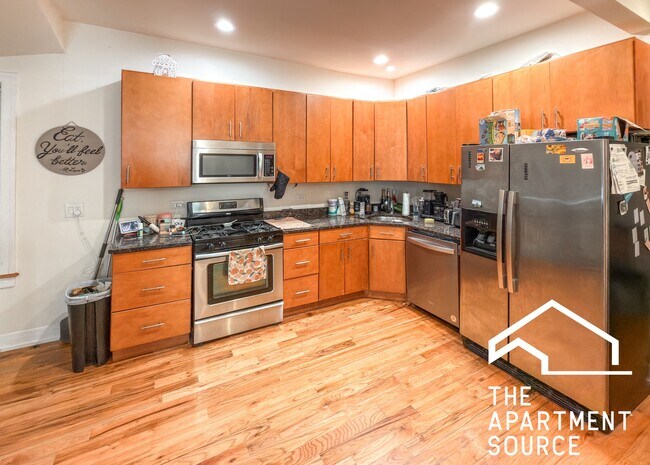 Photo - 2835 N Damen Ave Apartment