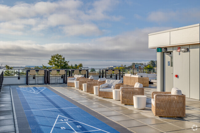 Rooftop Patio - Adelaide Apartments