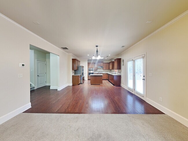 Foto del edificio - 5301 Cedar Mill Dr