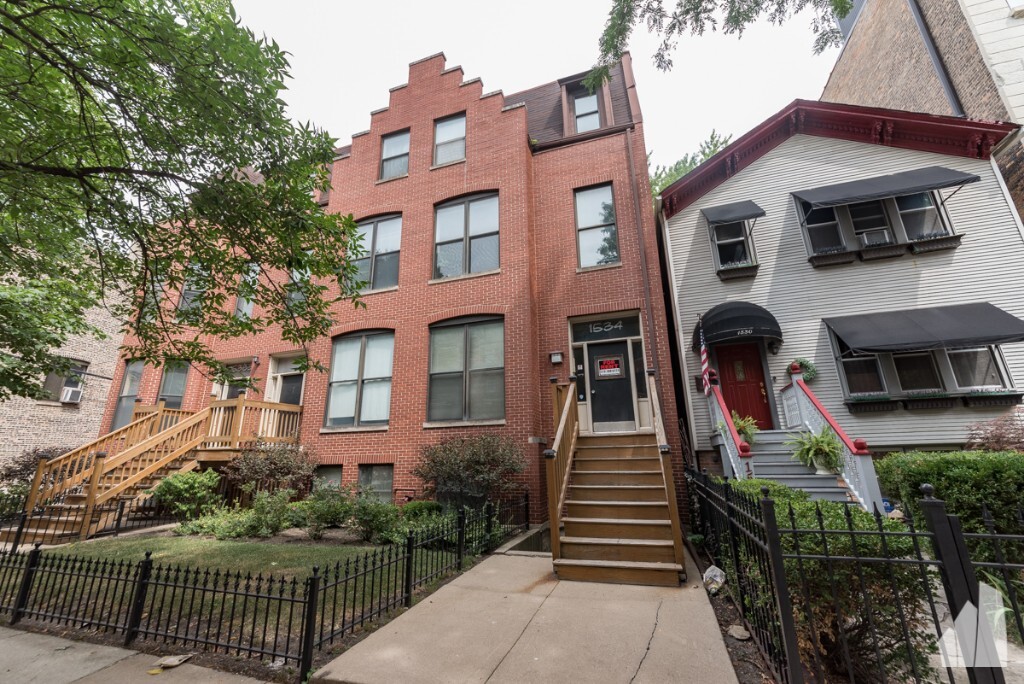 Primary Photo - 1534 W Monroe St
