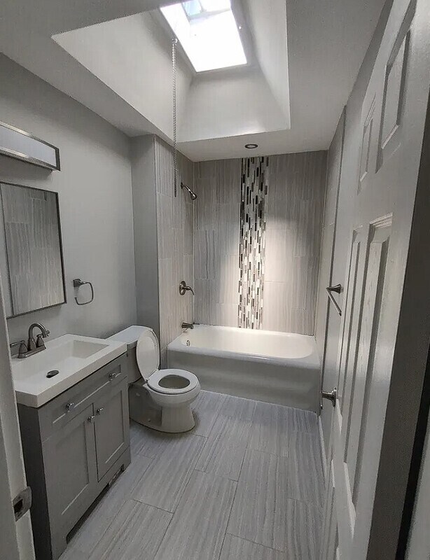 Foto del edificio - 6713 Guyer Ave