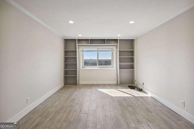 Foto del edificio - 2285 Peachtree Rd NE