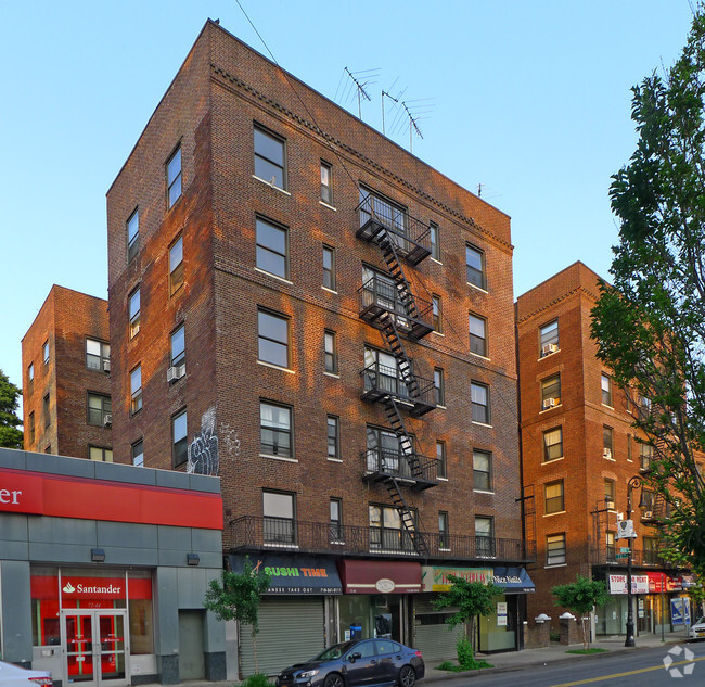 72-34 Austin St Flushing, NY 11375 Rentals - Flushing, NY | Apartments.com