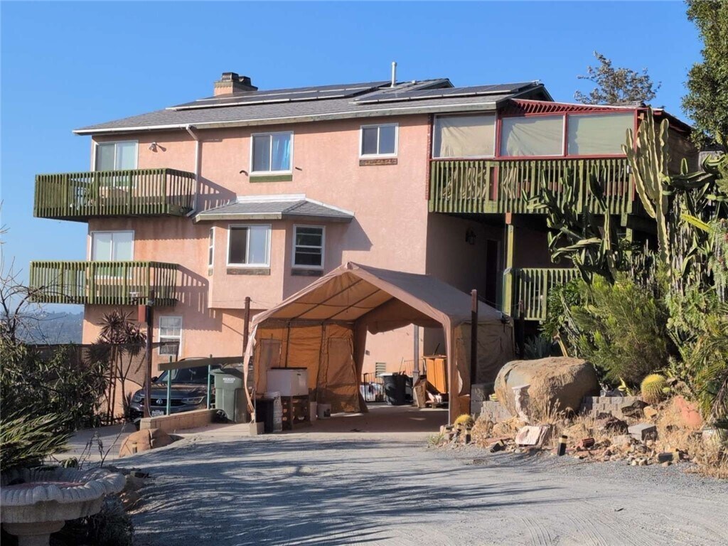 Foto del edificio - 2362 Highview Ln