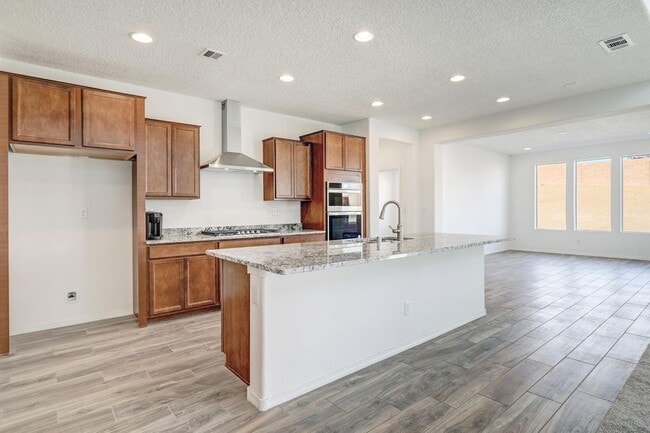 Building Photo - 2292 Beckham Dr. NE