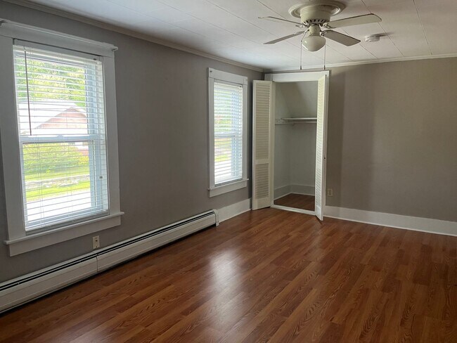 Foto del edificio - 189 Gilford Ave