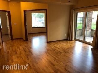 Foto del edificio - 2 br, 2 bath  - 1876 W Benton St Unit 101