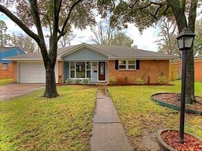 Building Photo - 5711 Capello Dr