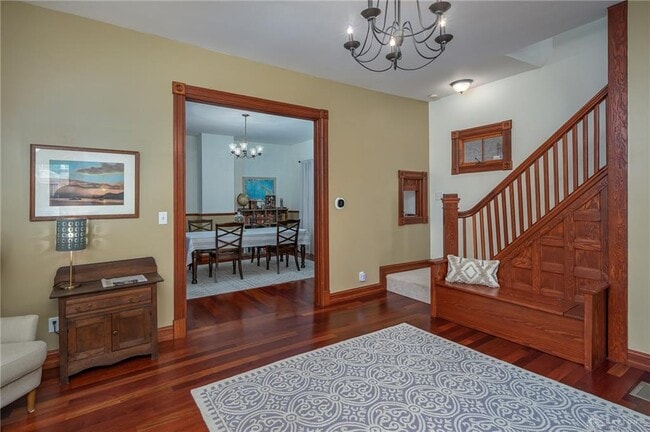 Living room - 38 Green St