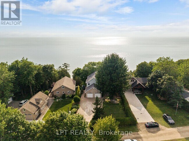 Photo du bâtiment - 73411 Sandy Beach Rd