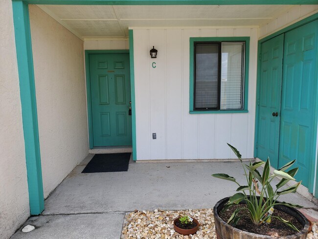 Building Photo - 4821 Hispaniola St