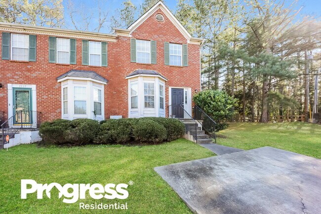 Building Photo - 5960 Hampton Ct