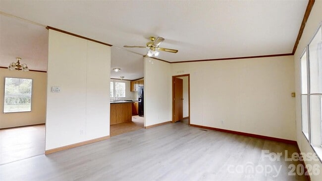 Foto del edificio - 7141 Lingerfelt Rd