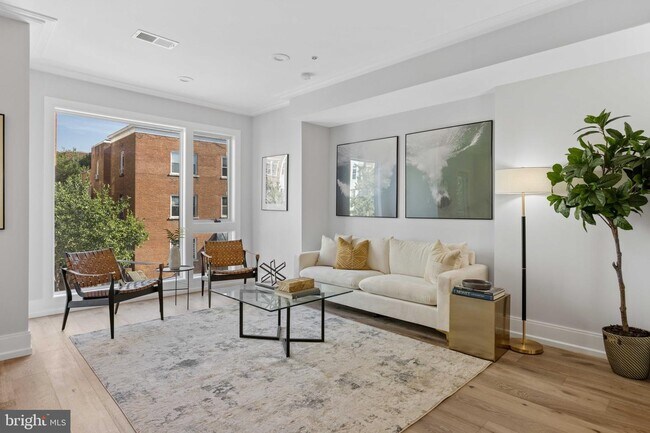 Foto del edificio - 1444 Belmont St NW