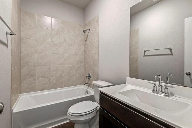 Building Photo - 29335 Sagewood Arbor Ln