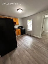Building Photo - 39 Currans Ln