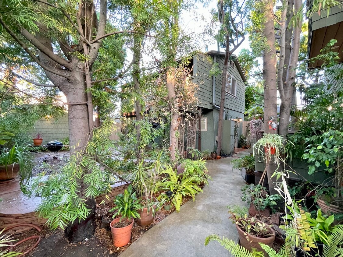 Mar Vista 1140 Sq.Ft Guest House - 3869 McLaughlin Ave