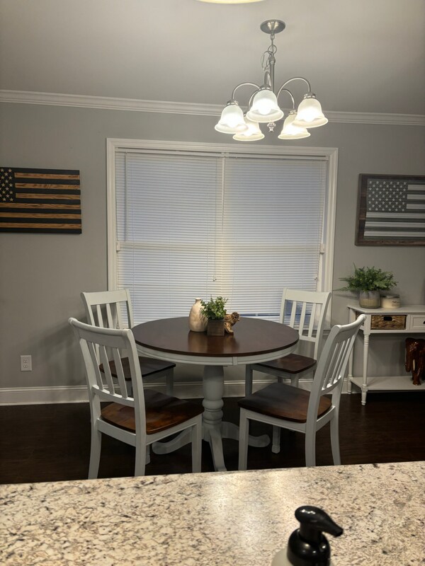 Foto del edificio - 2707 SE Woodland Dr