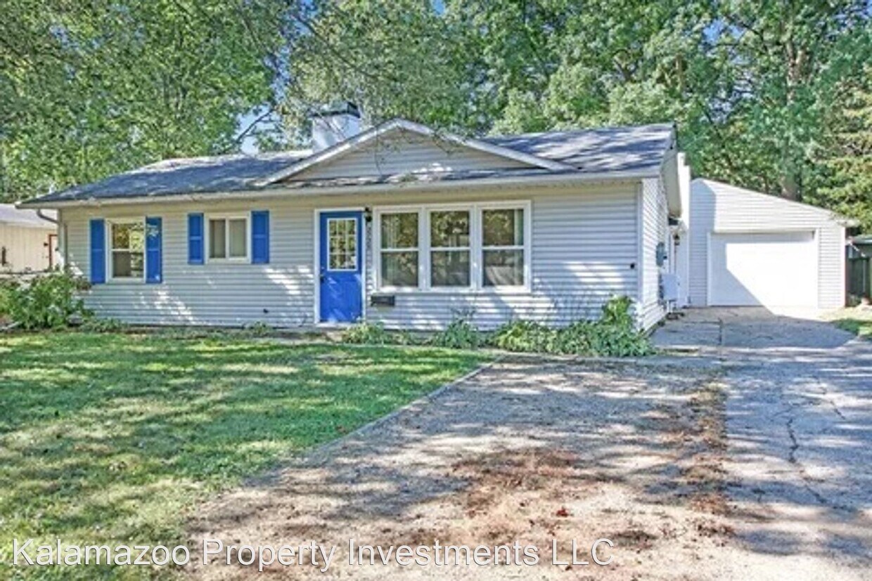 Primary Photo - 3 br, 1 bath House - Sonora Street 2725