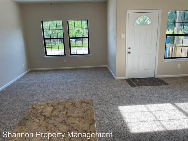 3 br, 2 bath House - 4826 Higgins St Unit A photo'