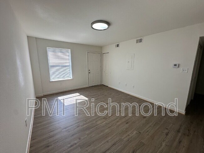 Foto del edificio - 3517 Briel St