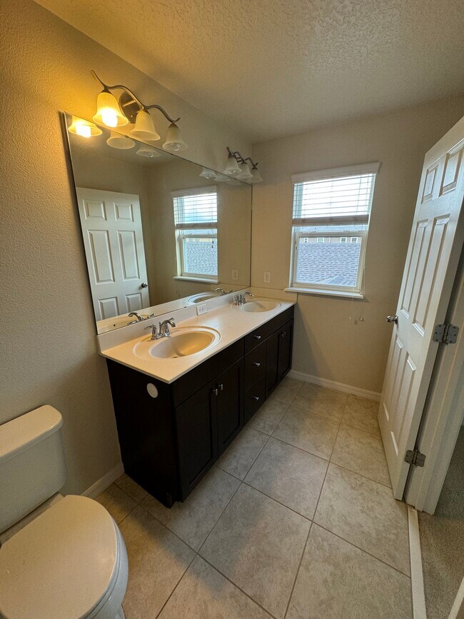 Building Photo - 8428 Iron Mountain Trl