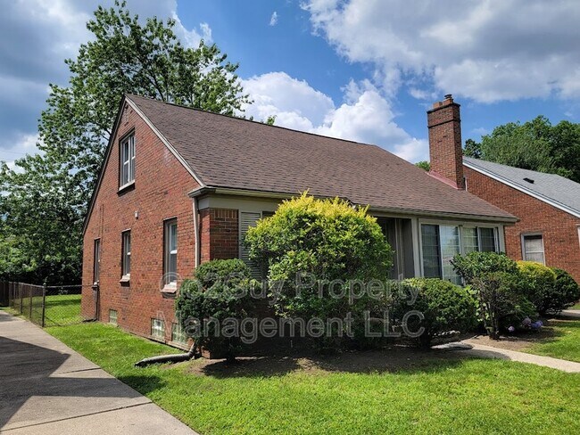 Foto del edificio - 23331 Oak St