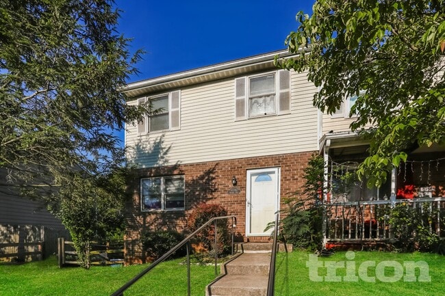 Building Photo - 12342 Boncrest Dr