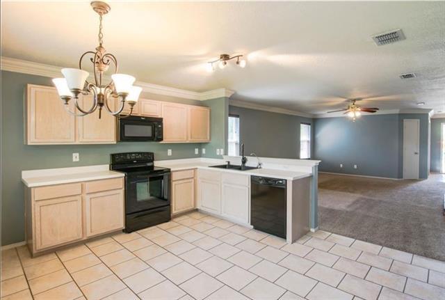 Foto del edificio - 4518 Cedar Crest Dr