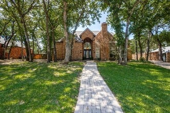 Building Photo - 106 San Jacinto Ct