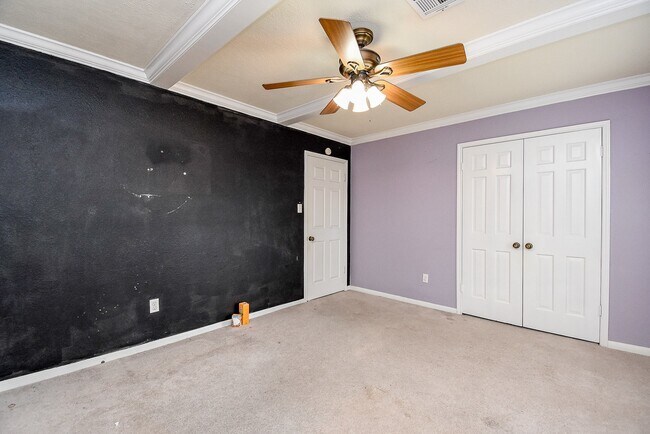 Building Photo - 1814 Corral Dr