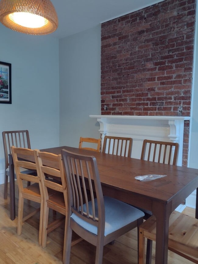 Building Photo - Beautiful Home for Rent