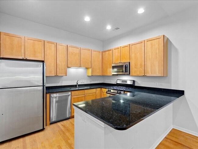 Foto del edificio - 945 N Howe-H